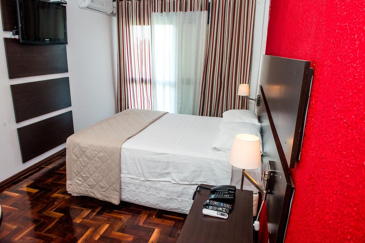 Novo Hotel Fenicia Bage Bagian luar foto