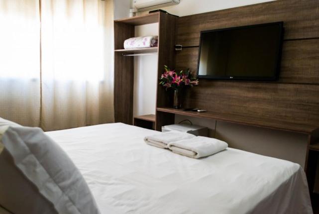 Novo Hotel Fenicia Bage Bagian luar foto